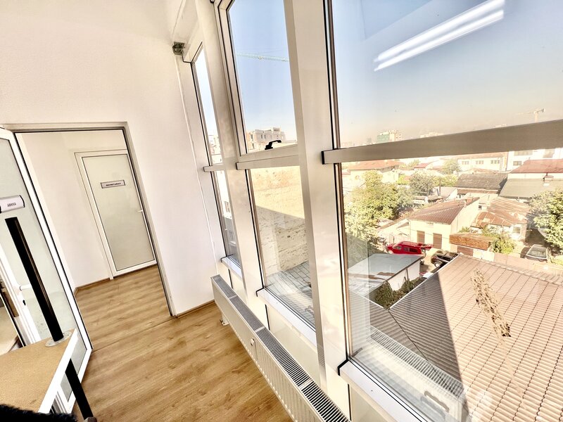 Unirii, rond Alba Iulia, Zepter, birou 2 camere, Mentenanta este inclusa