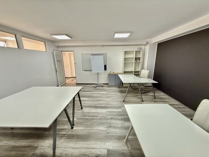 Unirii, rond Alba Iulia, Zepter, birou 2 camere, Mentenanta este inclusa